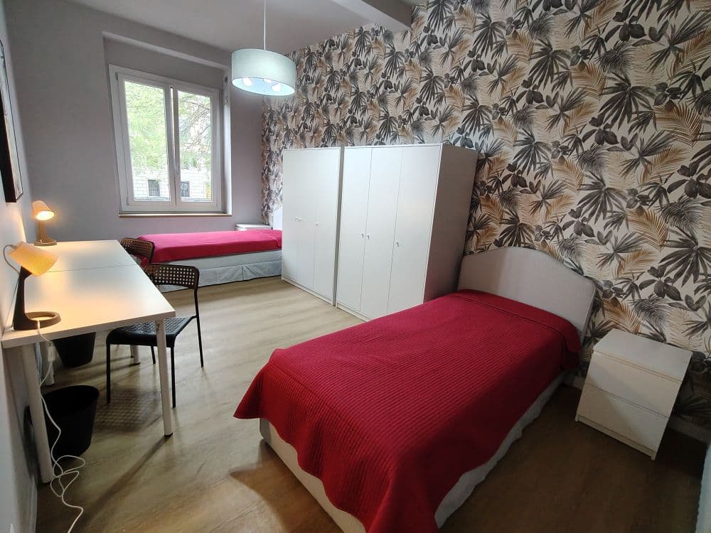 Shared room in Florence