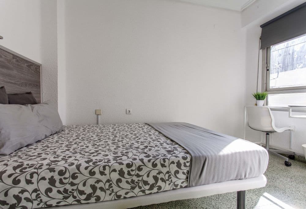 Private room in Valencia