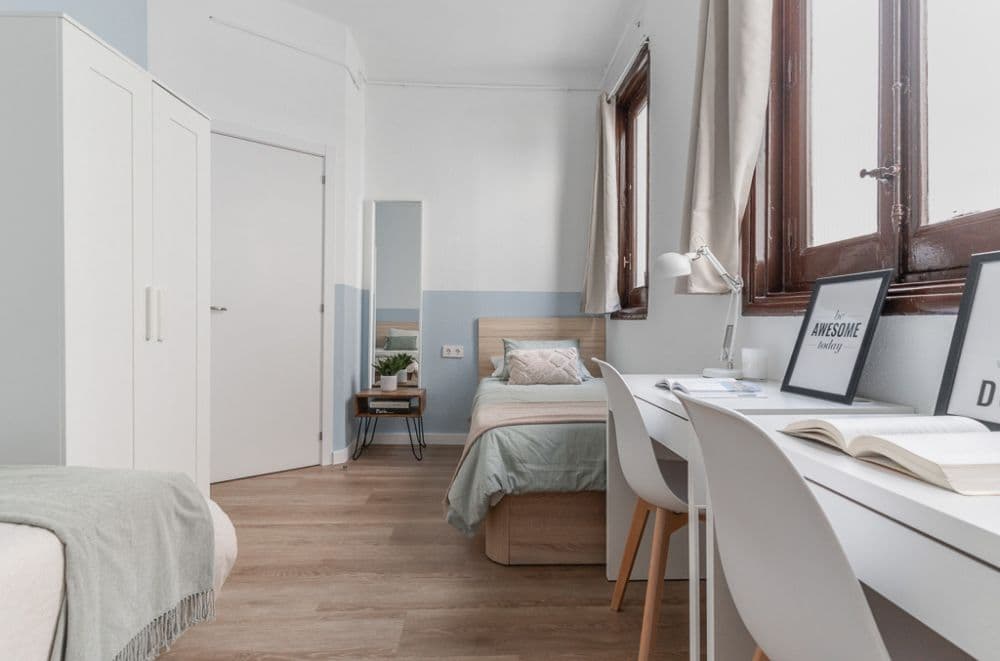 Shared room in Madrid photo 2