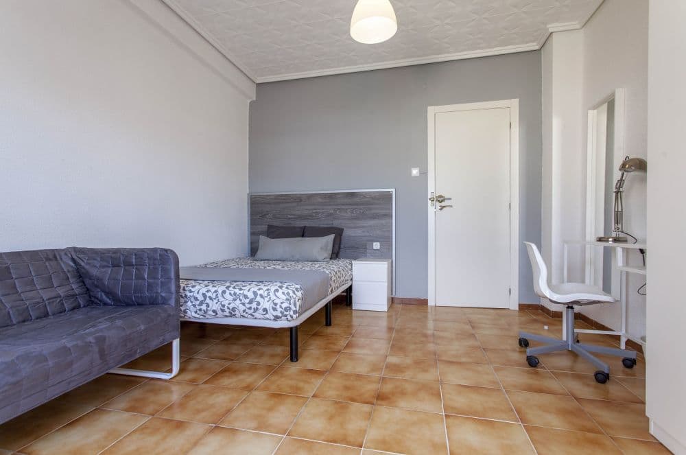 Private room in Valencia