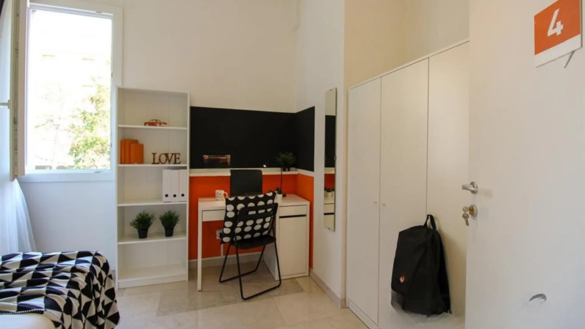 Private room in Bologna