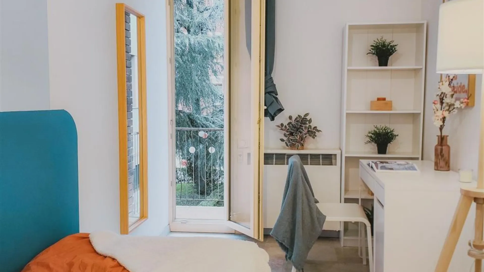 Stanza privata a Bologna