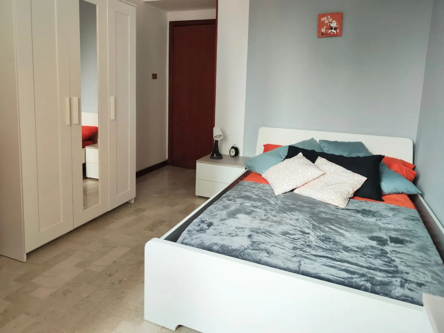 Room 128