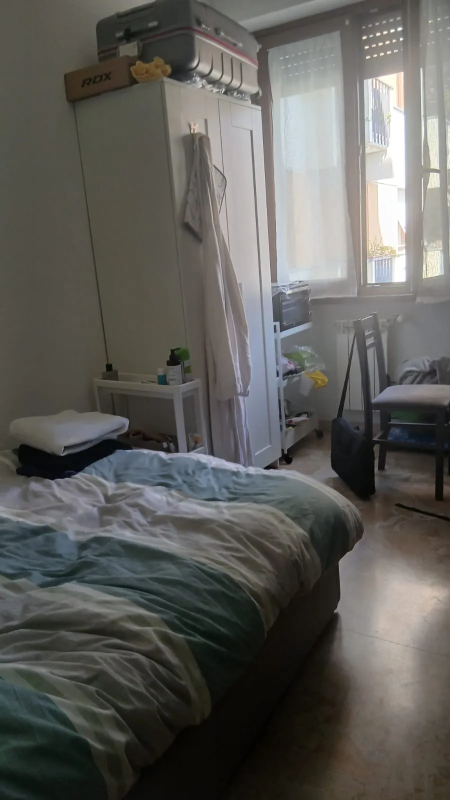 Room 27